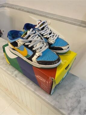 Nike Kids Multicolor Low-Top Sneakers in Blue and Yellow